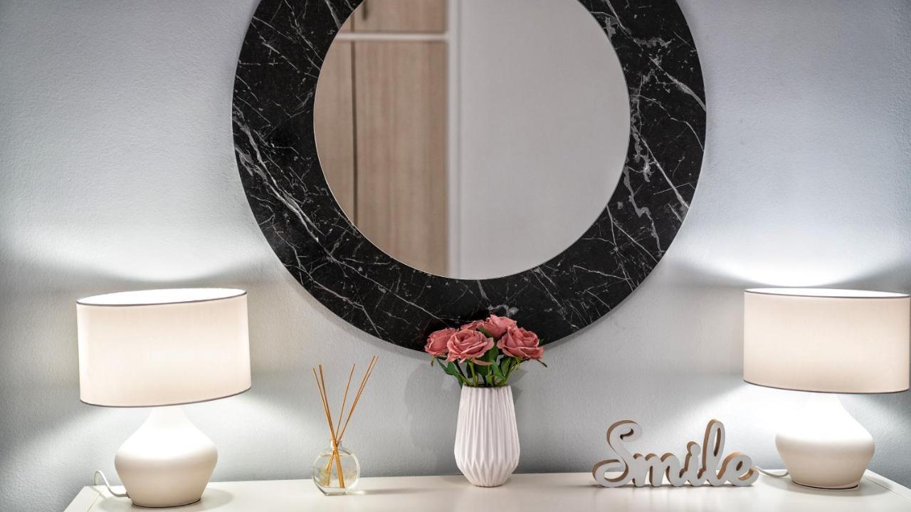 Lux Apartment Near Acropolis! In The Heart Of Atény Exteriér fotografie